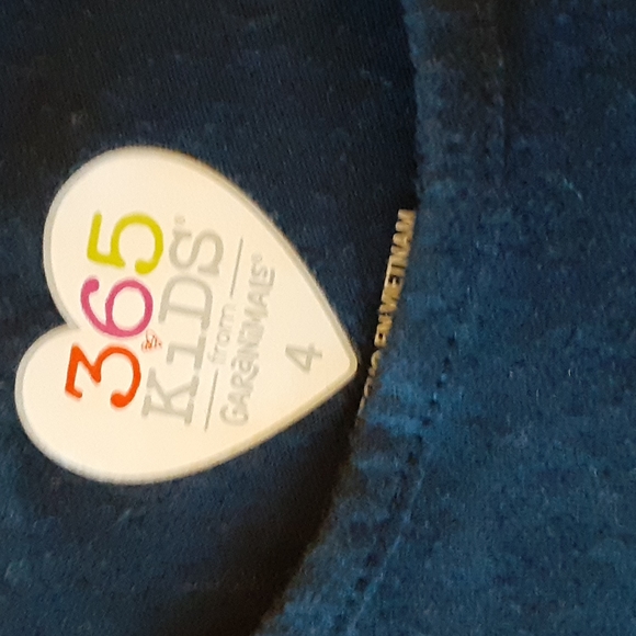 5/$20 top - Picture 3 of 4